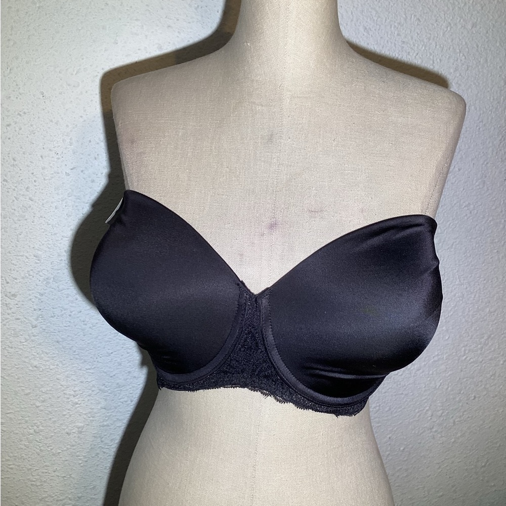 Lilyette black strapless bra size 38DD